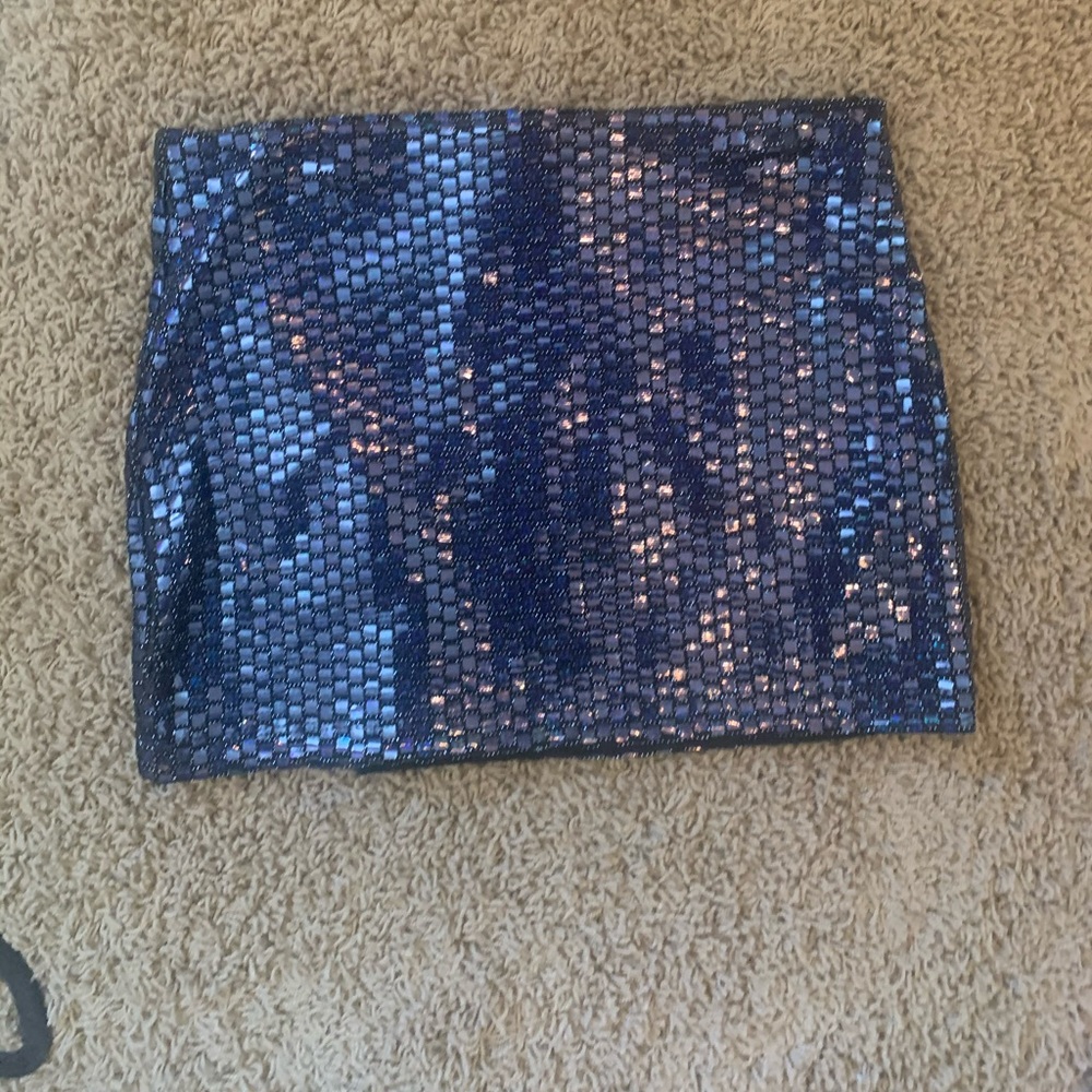 women’s skirt